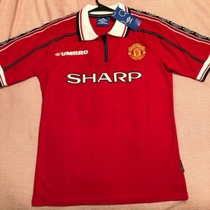 NWT Retro Manchester United David Beckham kit